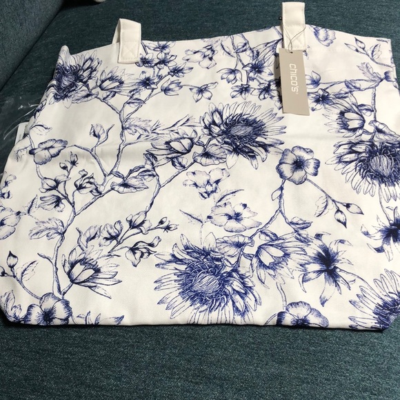 Chico's Handbags - Chico’s  NWT FREE WITH BUNDLE OF3